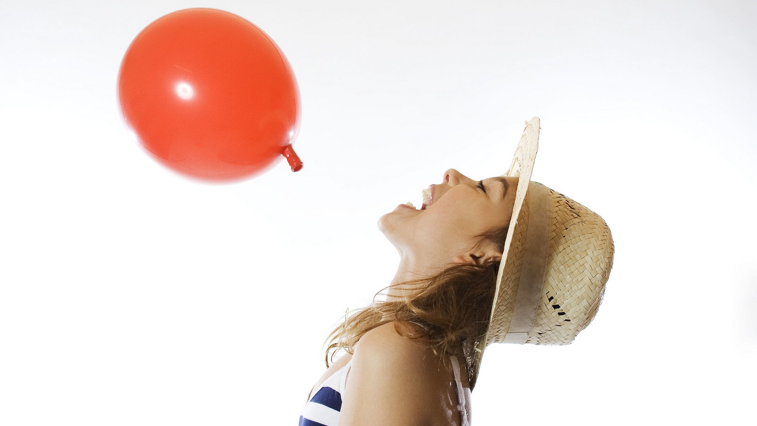 Frau mit Luftballon